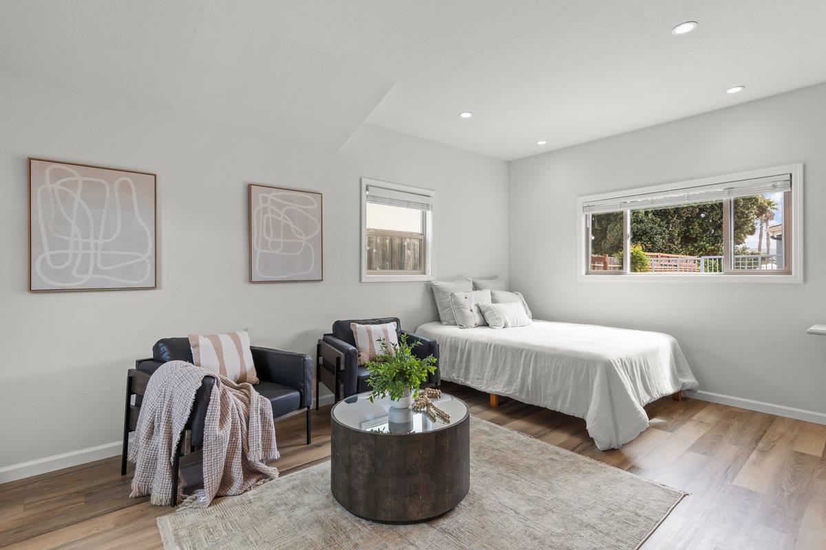 1568 Mizzen Lane