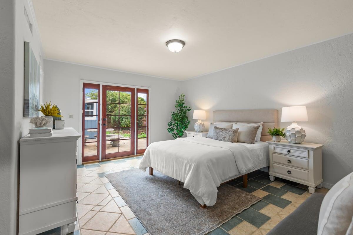 1568 Mizzen Lane