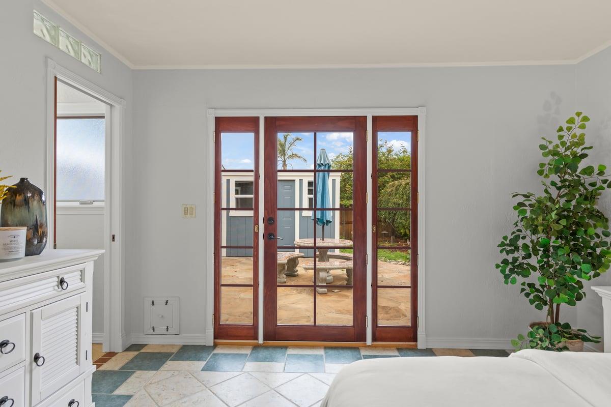 1568 Mizzen Lane