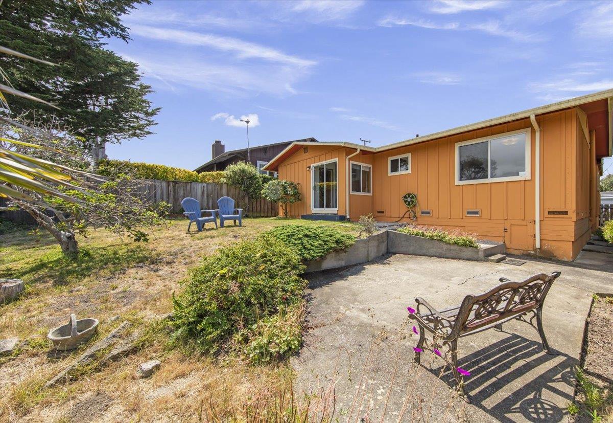 807 Tierra Alta Street