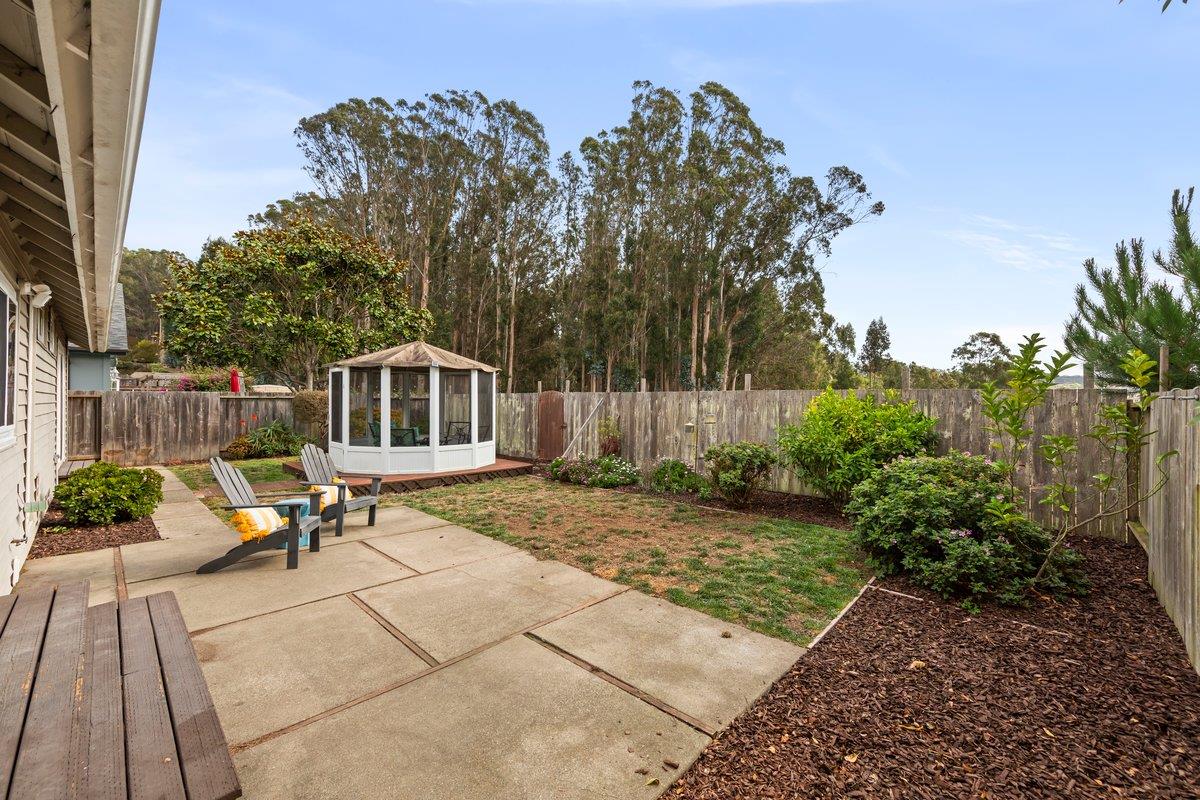 200 Coral Reef AVE