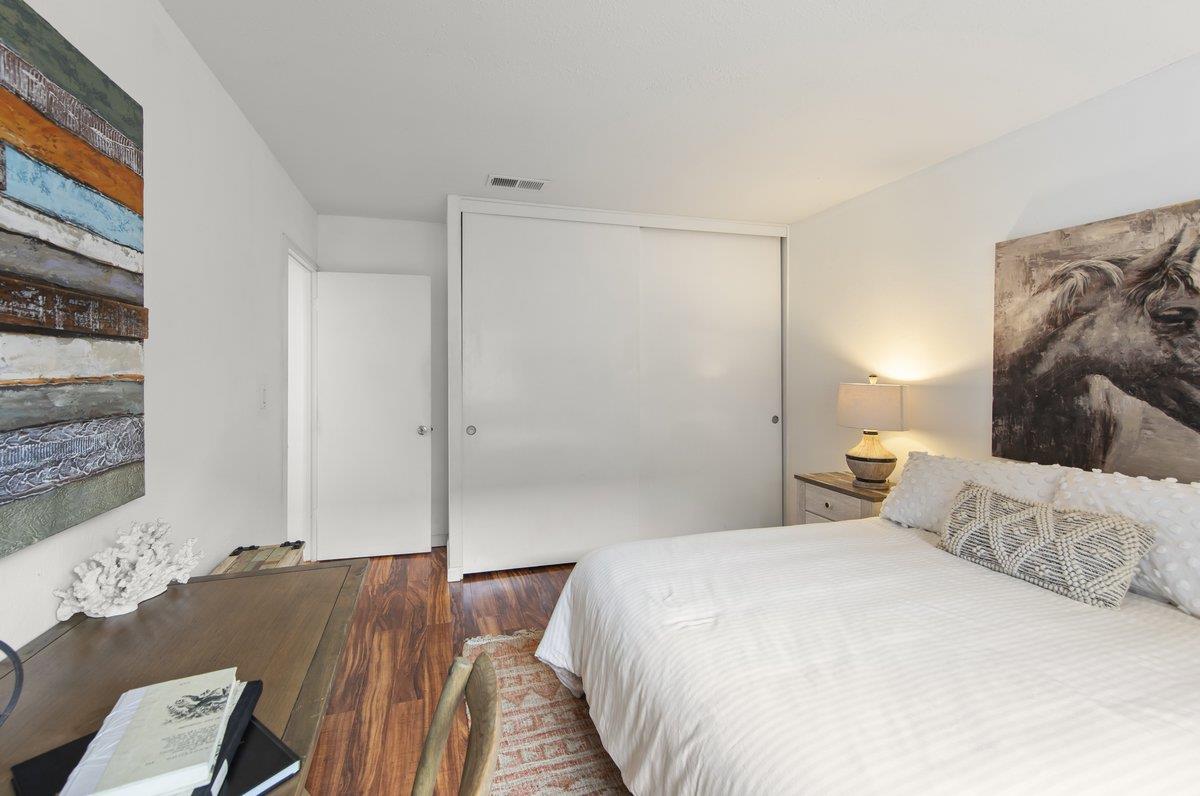 200 Coral Reef AVE