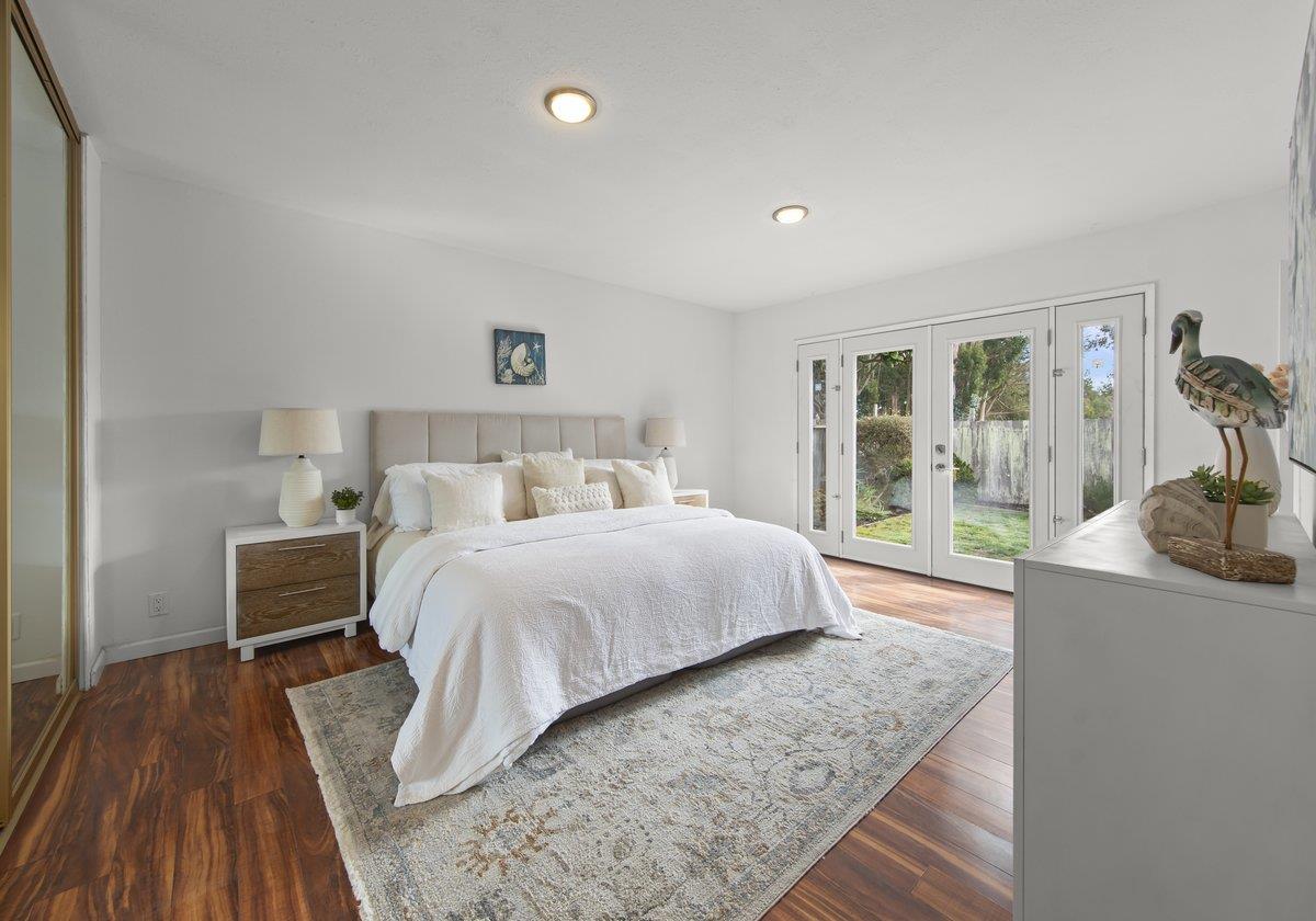 200 Coral Reef AVE