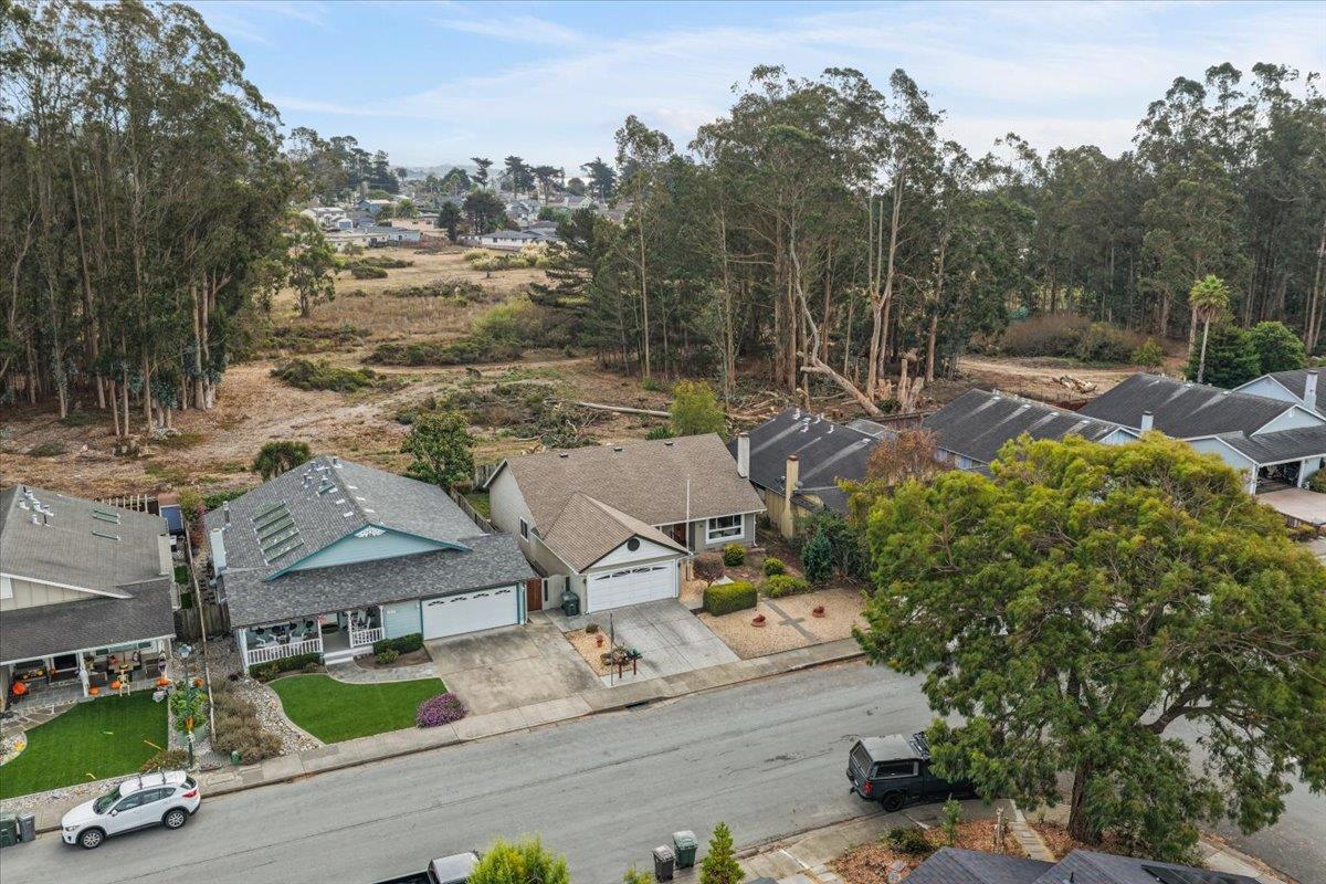 200 Coral Reef AVE