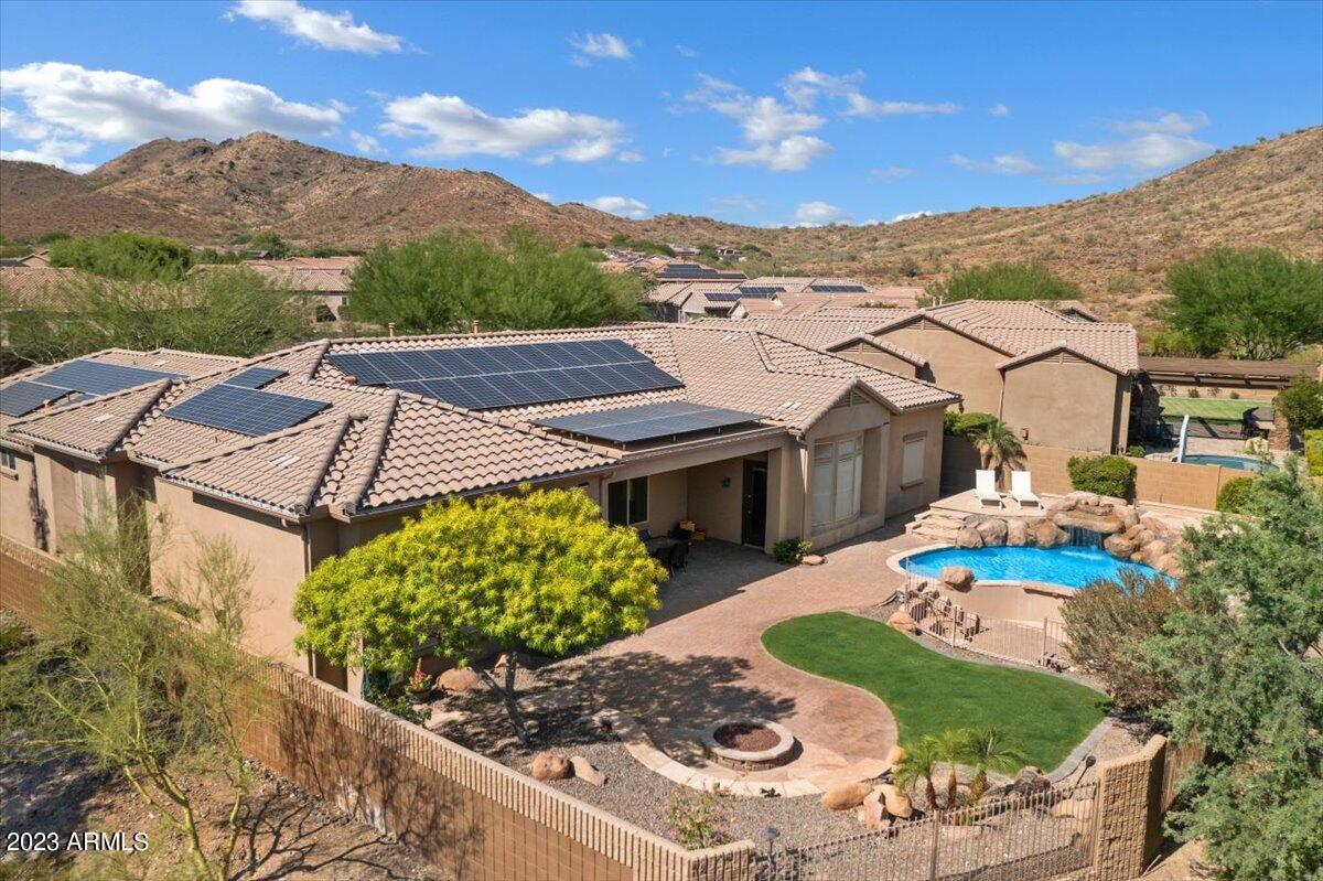 1545 W GAMBIT Trail