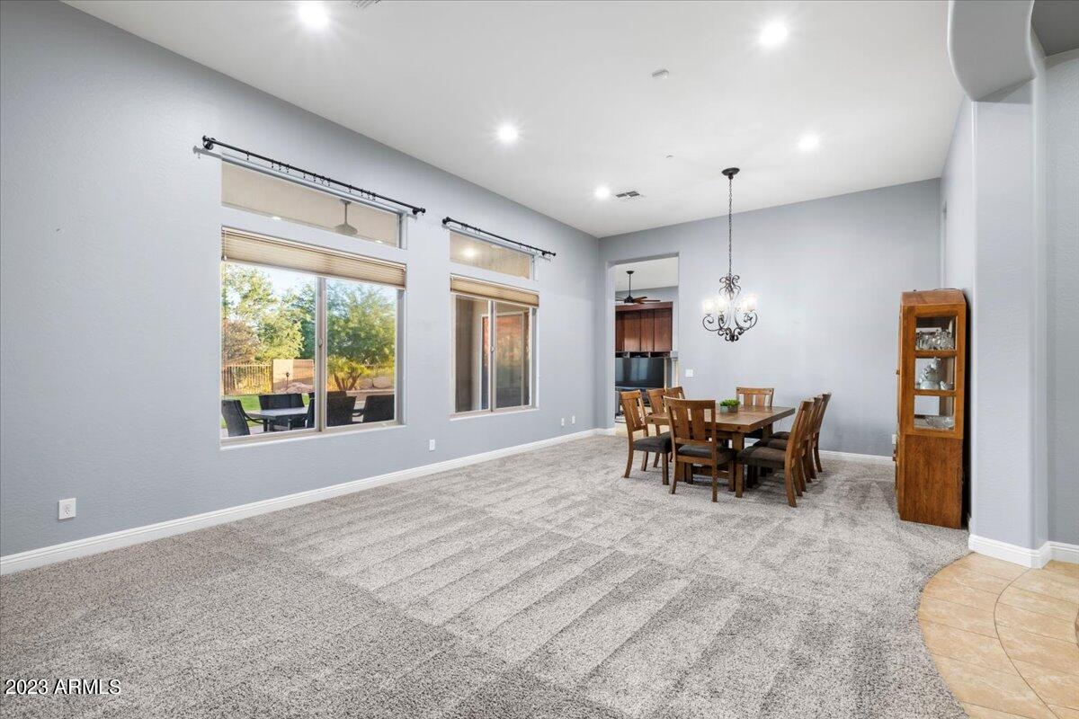1545 W GAMBIT Trail