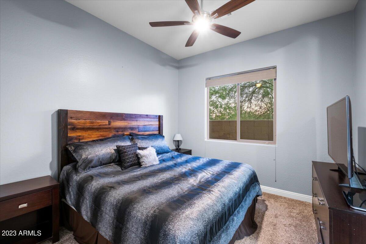 1545 W GAMBIT Trail