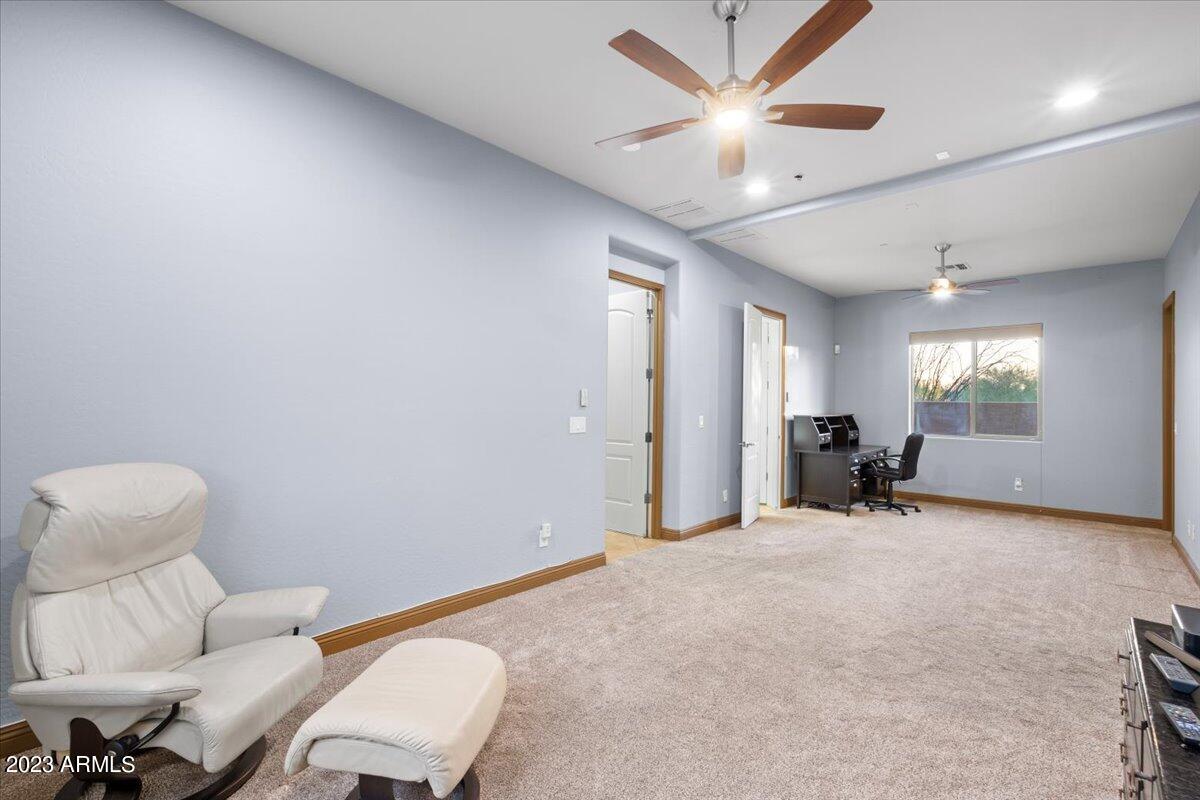 1545 W GAMBIT Trail