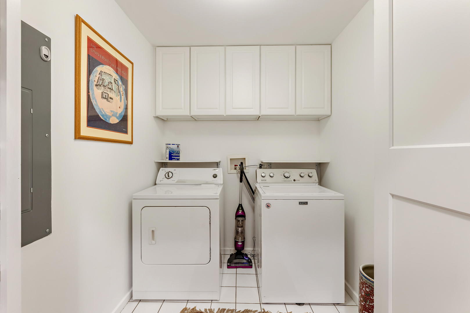 1925 Lake Avenue Unit: 211