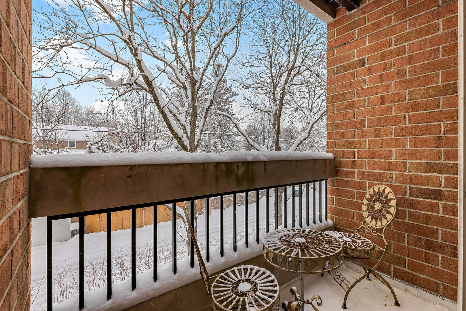 1925 Lake Avenue Unit: 211
