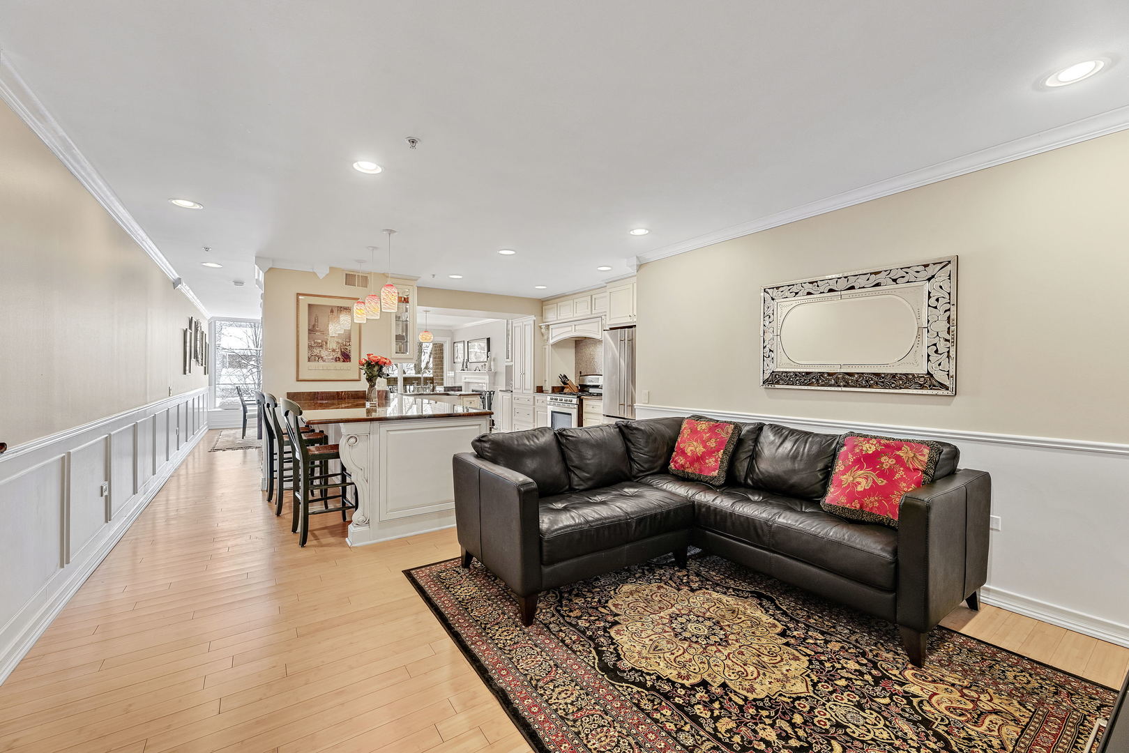 1925 Lake Avenue Unit: 211