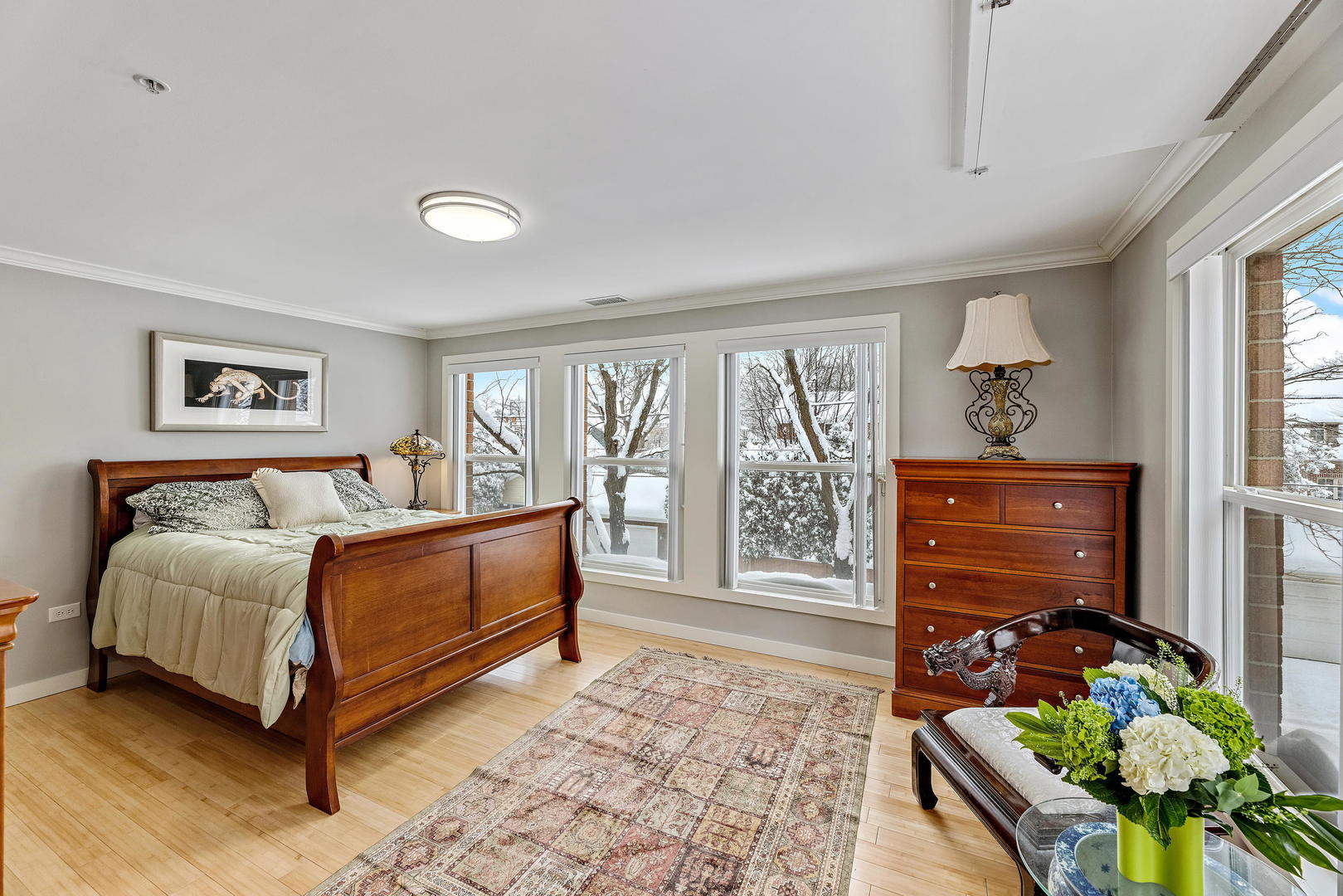 1925 Lake Avenue Unit: 211
