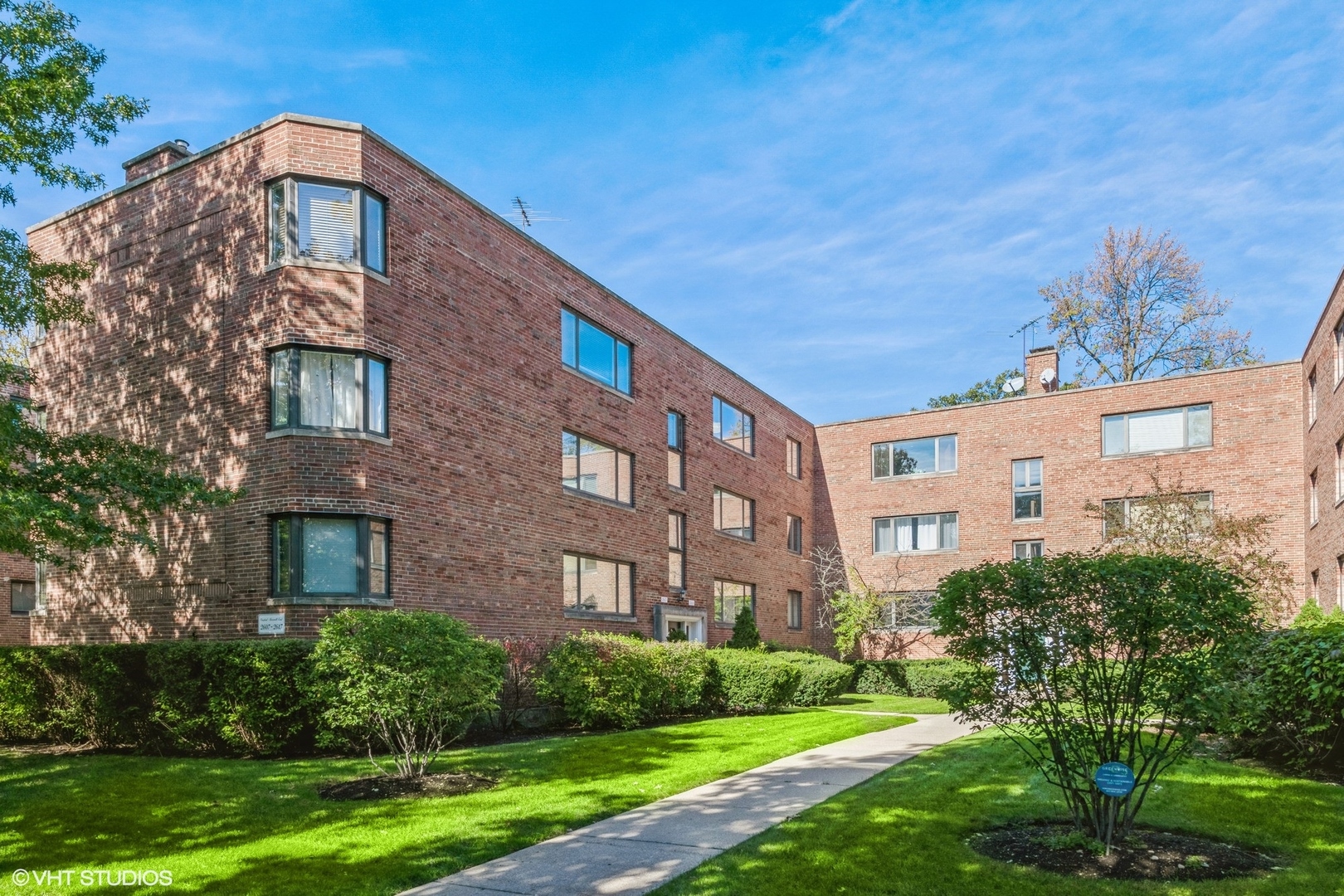 2615 CENTRAL Street Unit: 3