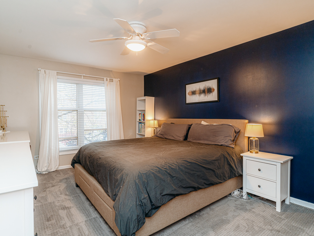 888 Forest Avenue Unit: 25