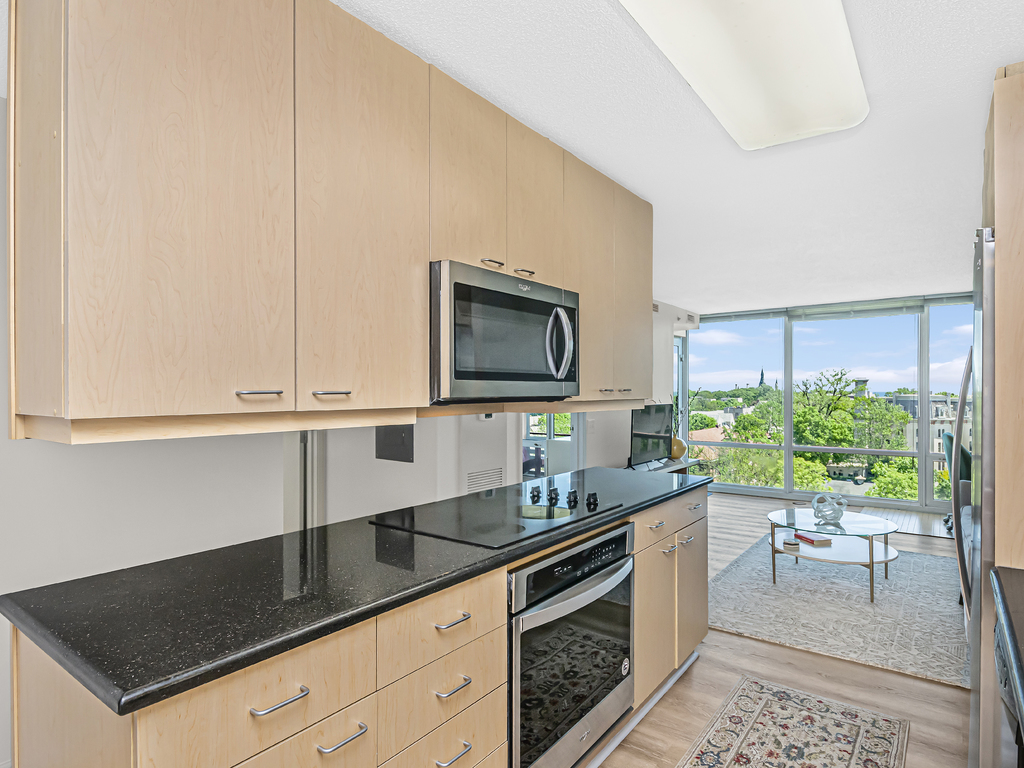 800 Elgin Road Unit: 907