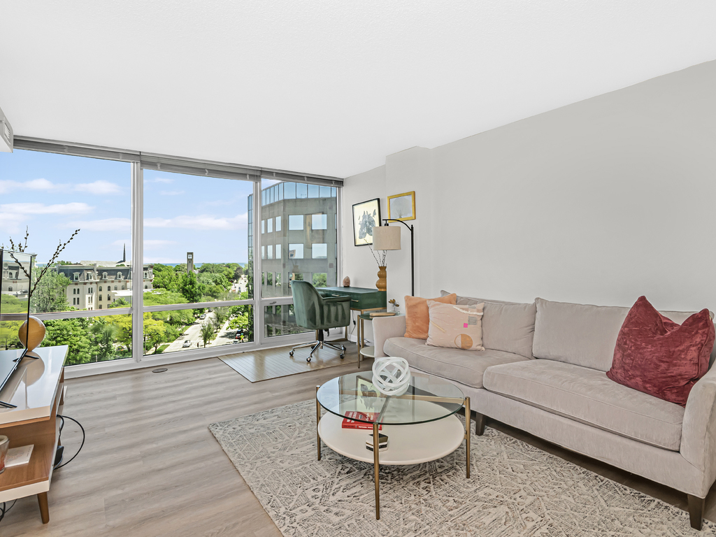 800 Elgin Road Unit: 907