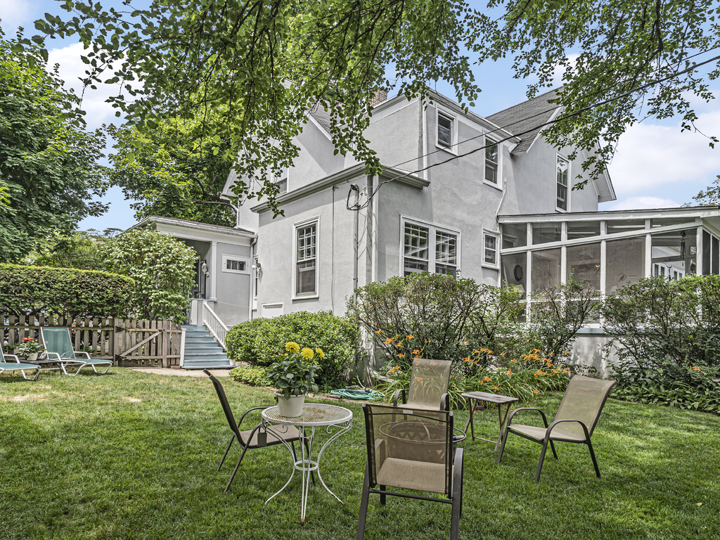 428 Greenwood Street