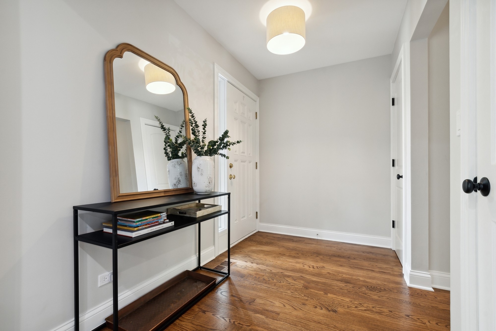 921 Harlem Avenue Unit: 17
