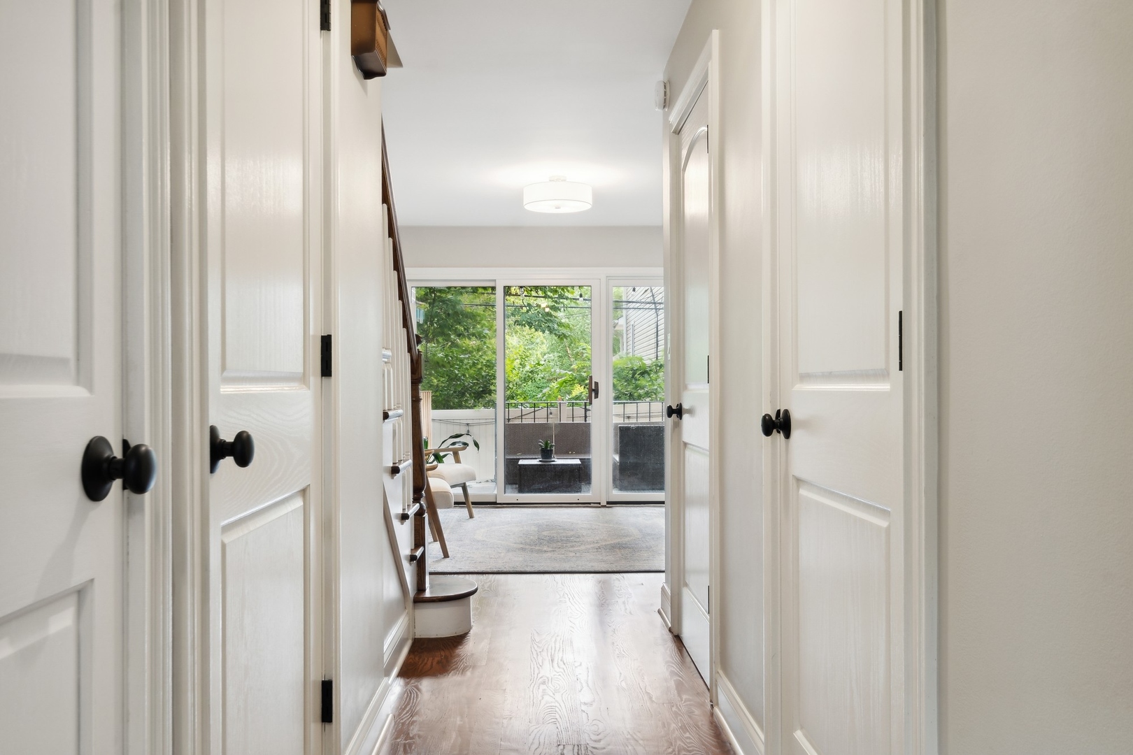 921 Harlem Avenue Unit: 17