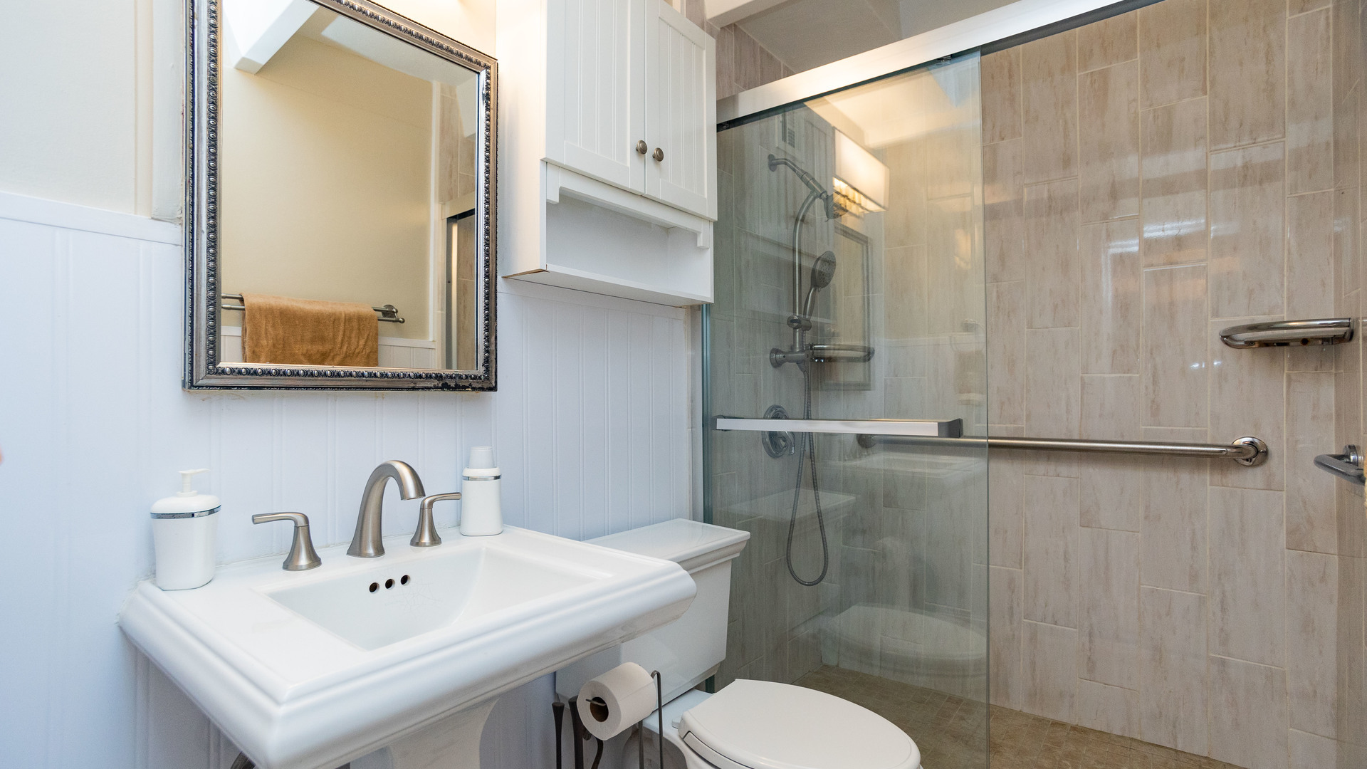 1856 Sherman Avenue Unit: 3SC