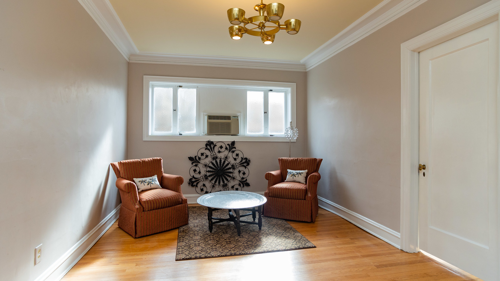 550 Michigan Avenue Unit: 3