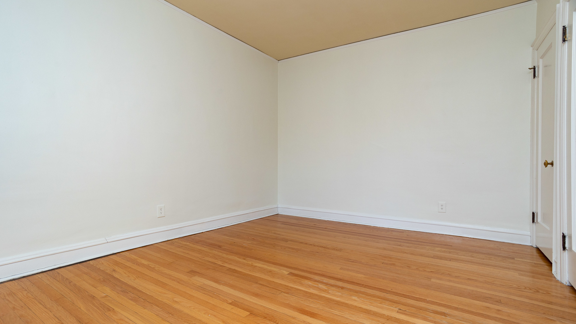 550 Michigan Avenue Unit: 3