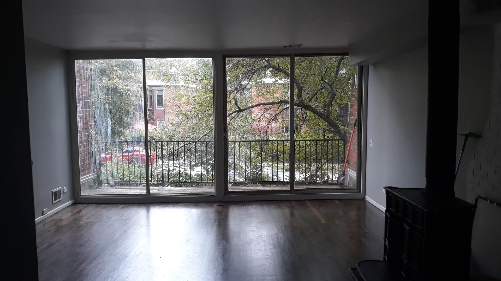 2012 N Larrabee Street Unit: 2