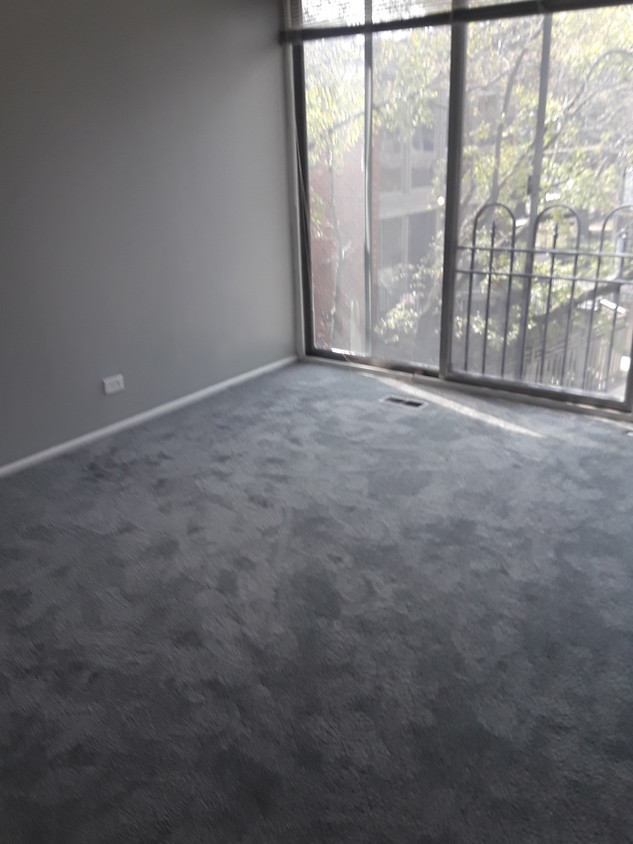 2012 N Larrabee Street Unit: 2