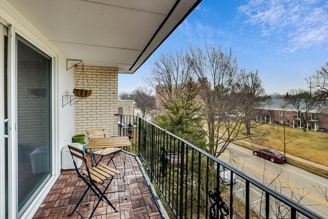 715 Ridge Road Unit: 4A