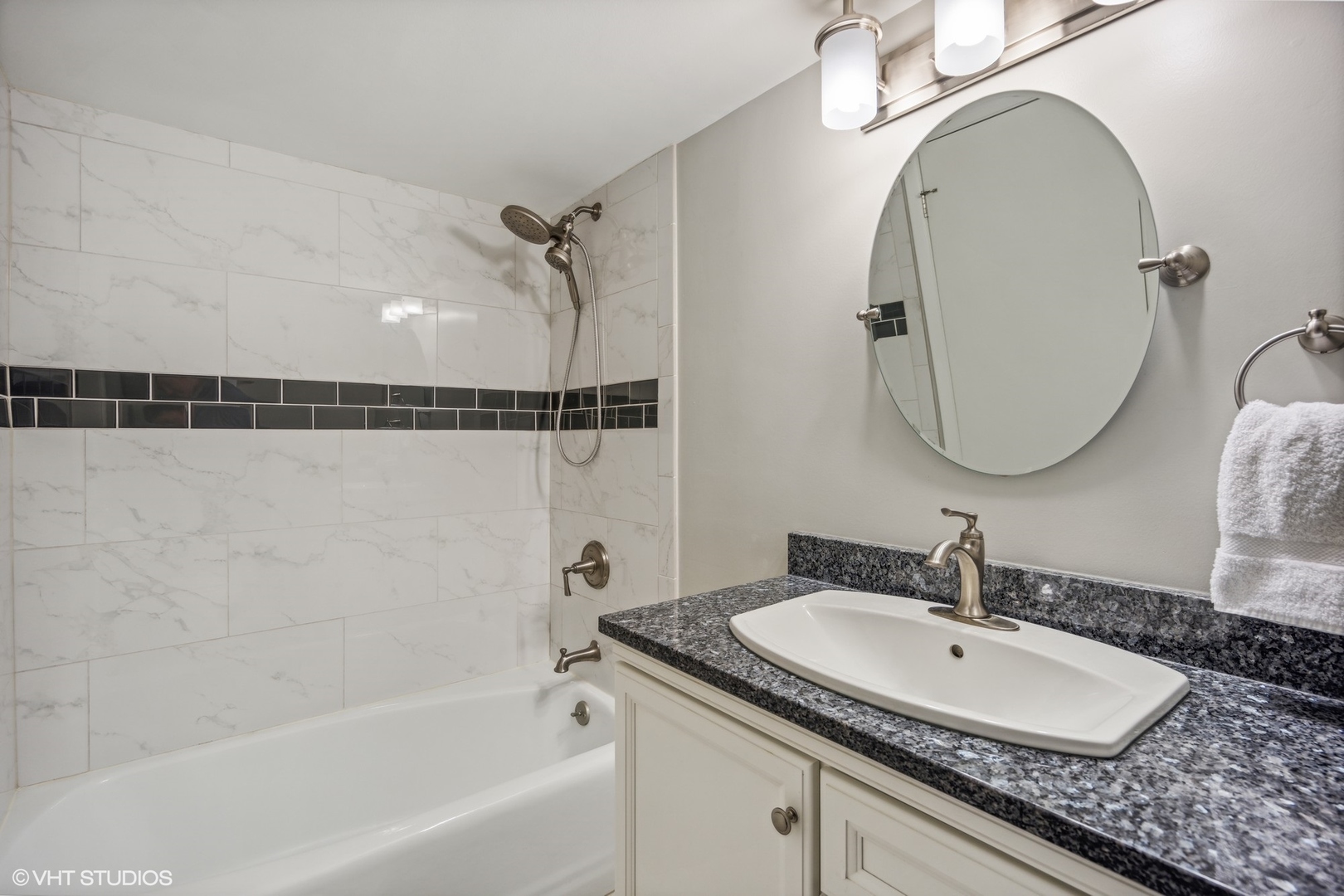 715 Ridge Road Unit: 4A