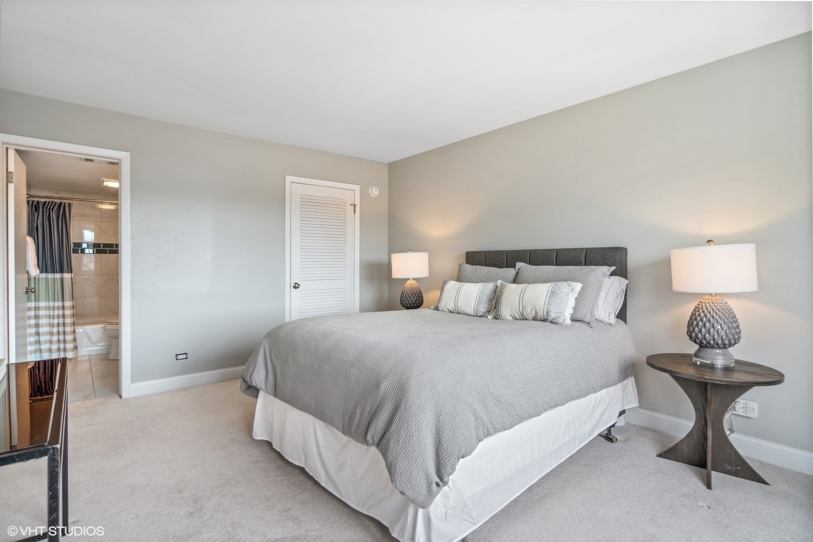 715 Ridge Road Unit: 4A