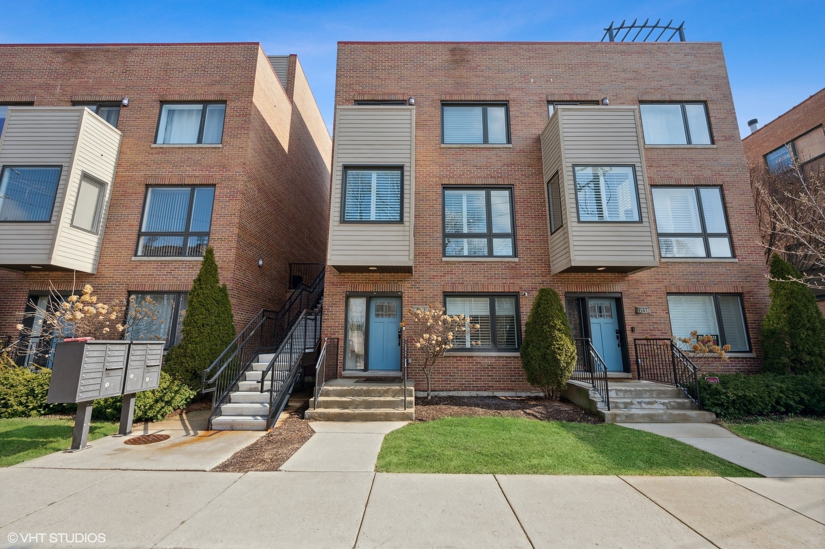 643 Custer Avenue
