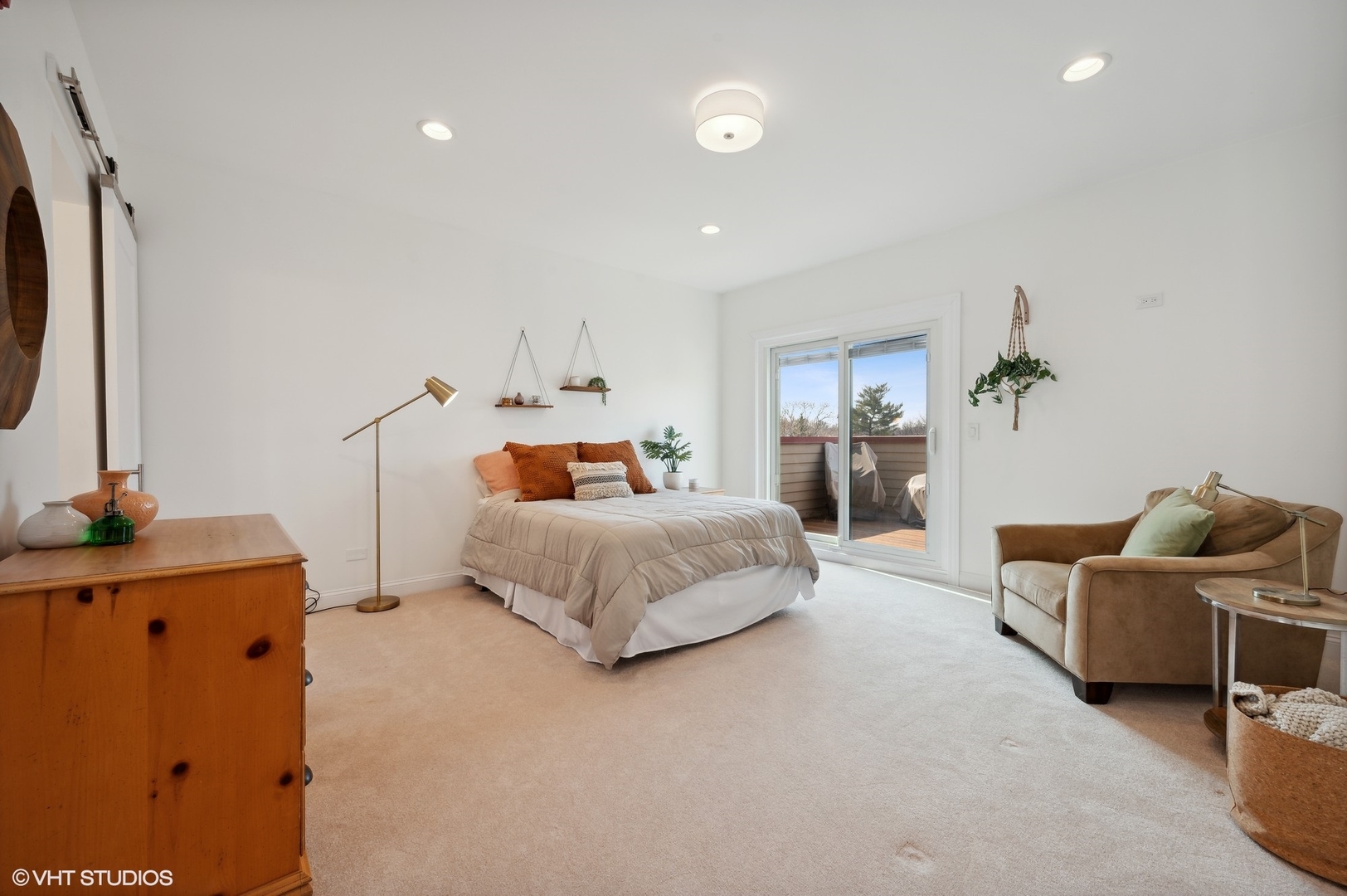 643 Custer Avenue