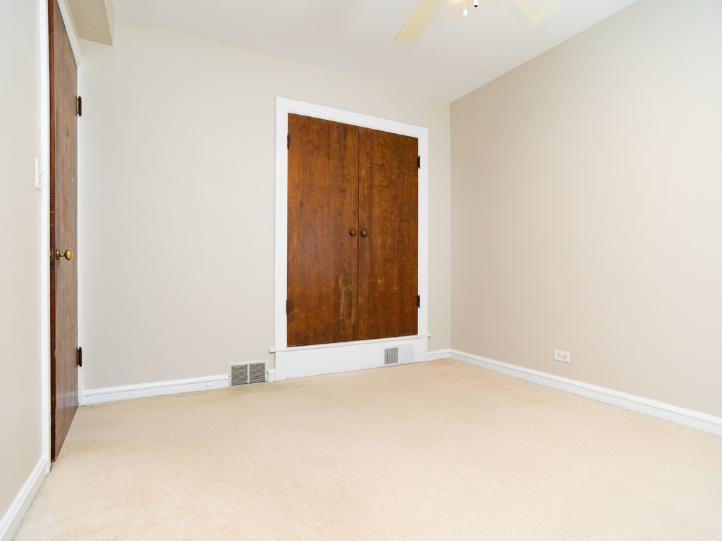 2609 CENTRAL Street Unit: 3