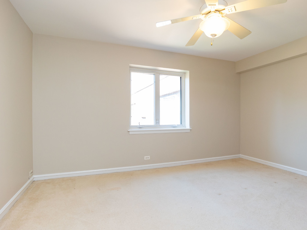 2609 CENTRAL Street Unit: 3