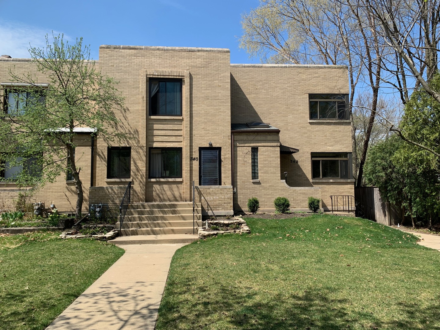 340 Wesley Avenue