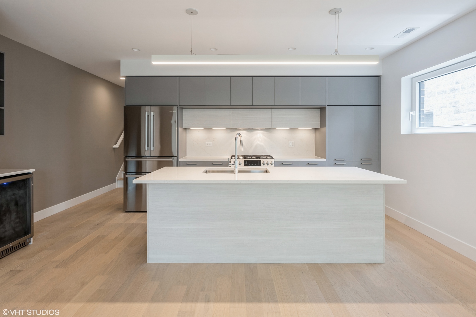 4900 N Kenmore Avenue Unit: 2N