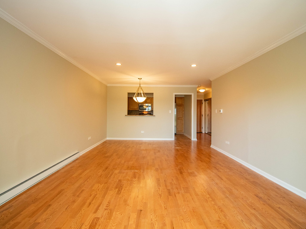 250 Ridge Avenue Unit: 5D