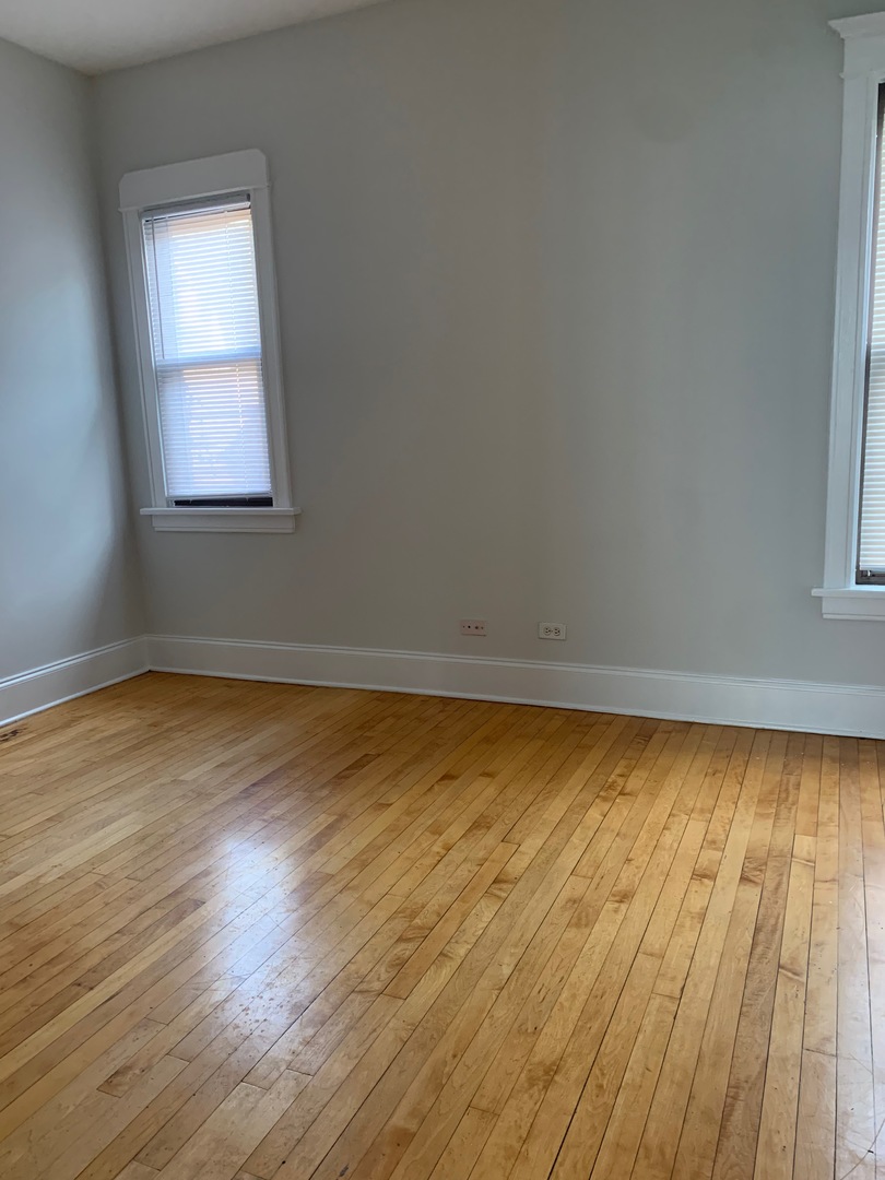 1230 Wesley Avenue Unit: 2