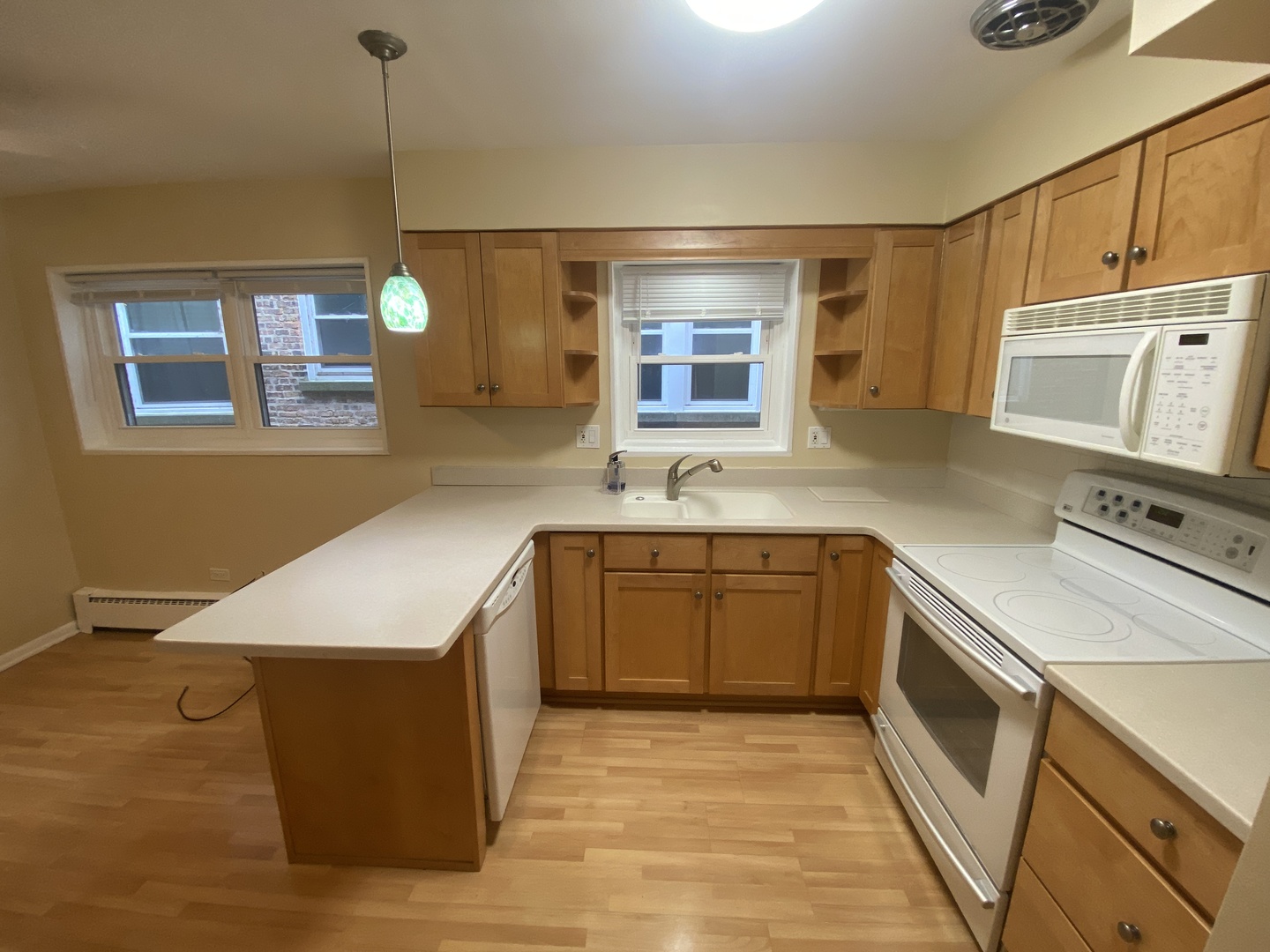 501 Sheridan Road Unit: B1