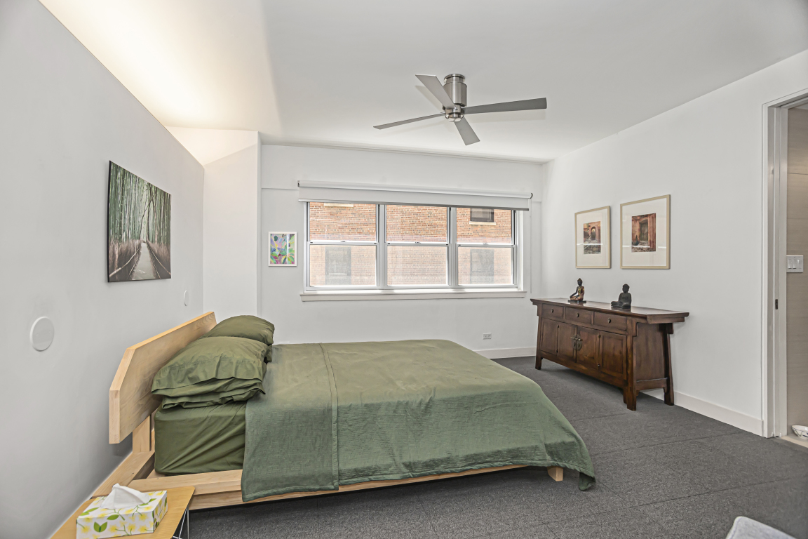 1508 Hinman Avenue Unit: 2B