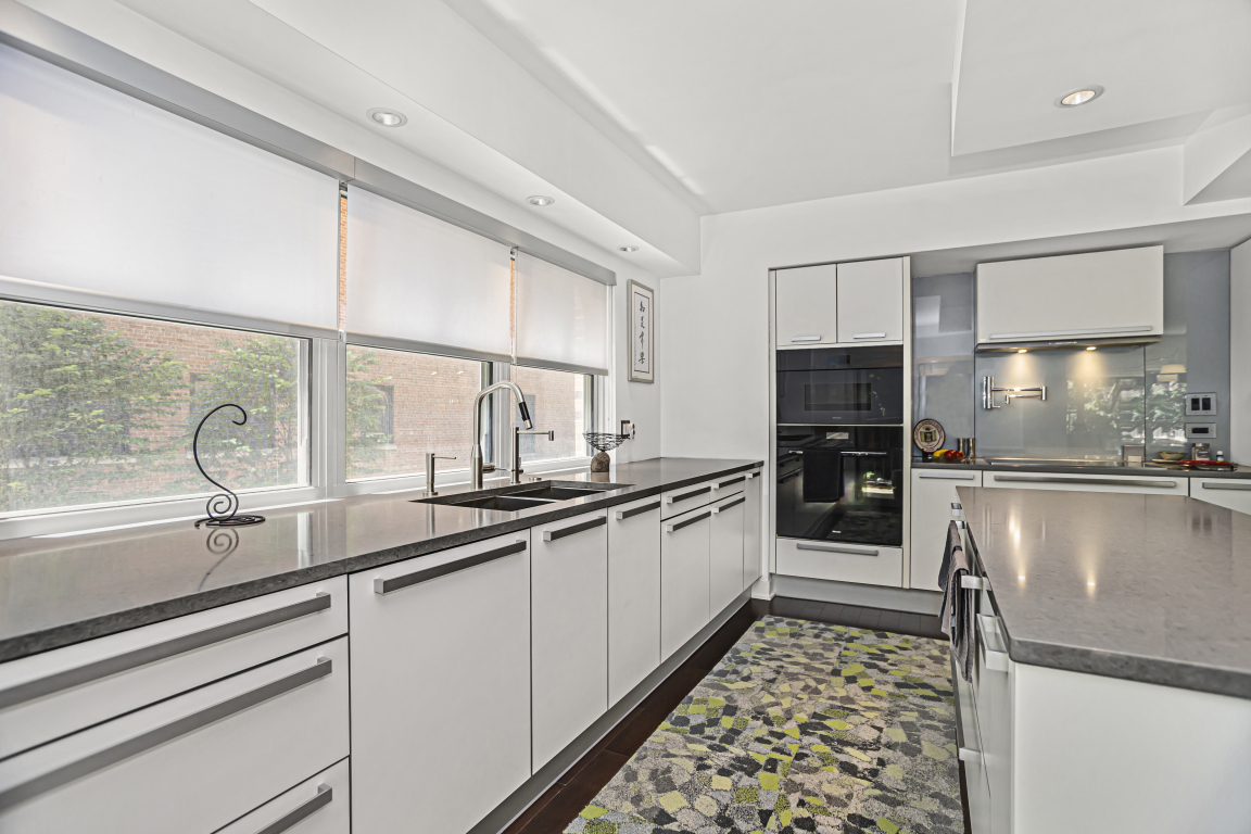 1508 Hinman Avenue Unit: 2B
