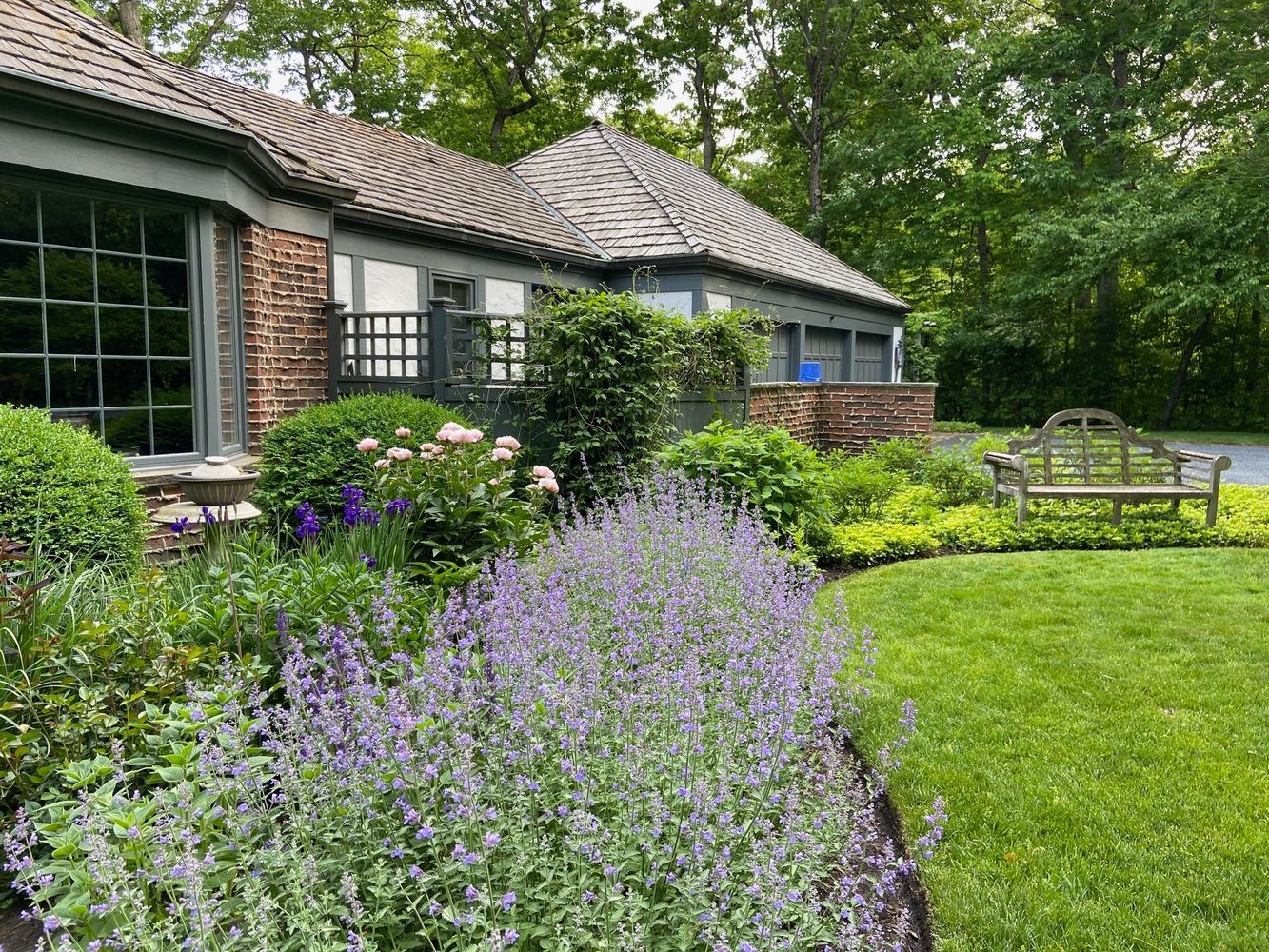 1213 Turicum Road