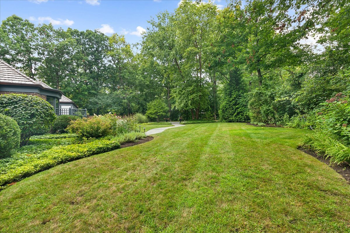 1213 Turicum Road