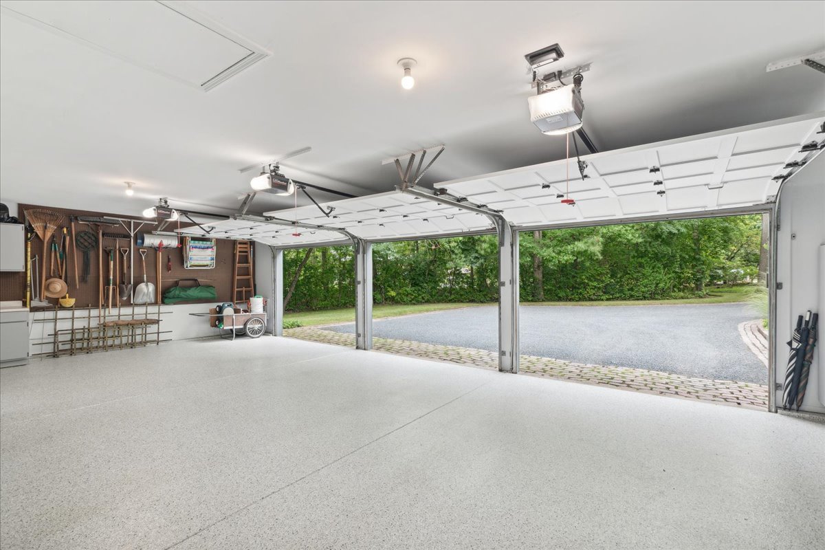 1213 Turicum Road