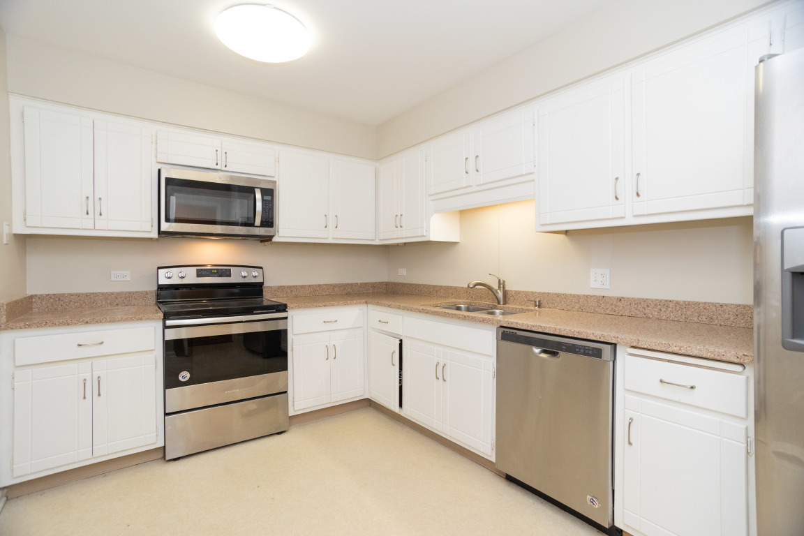 1500 Oak Avenue Unit: 1H