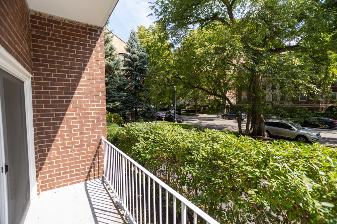 1500 Oak Avenue Unit: 1H