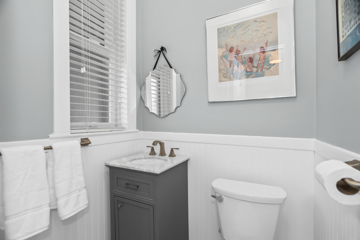 925 Michigan Avenue Unit: 3