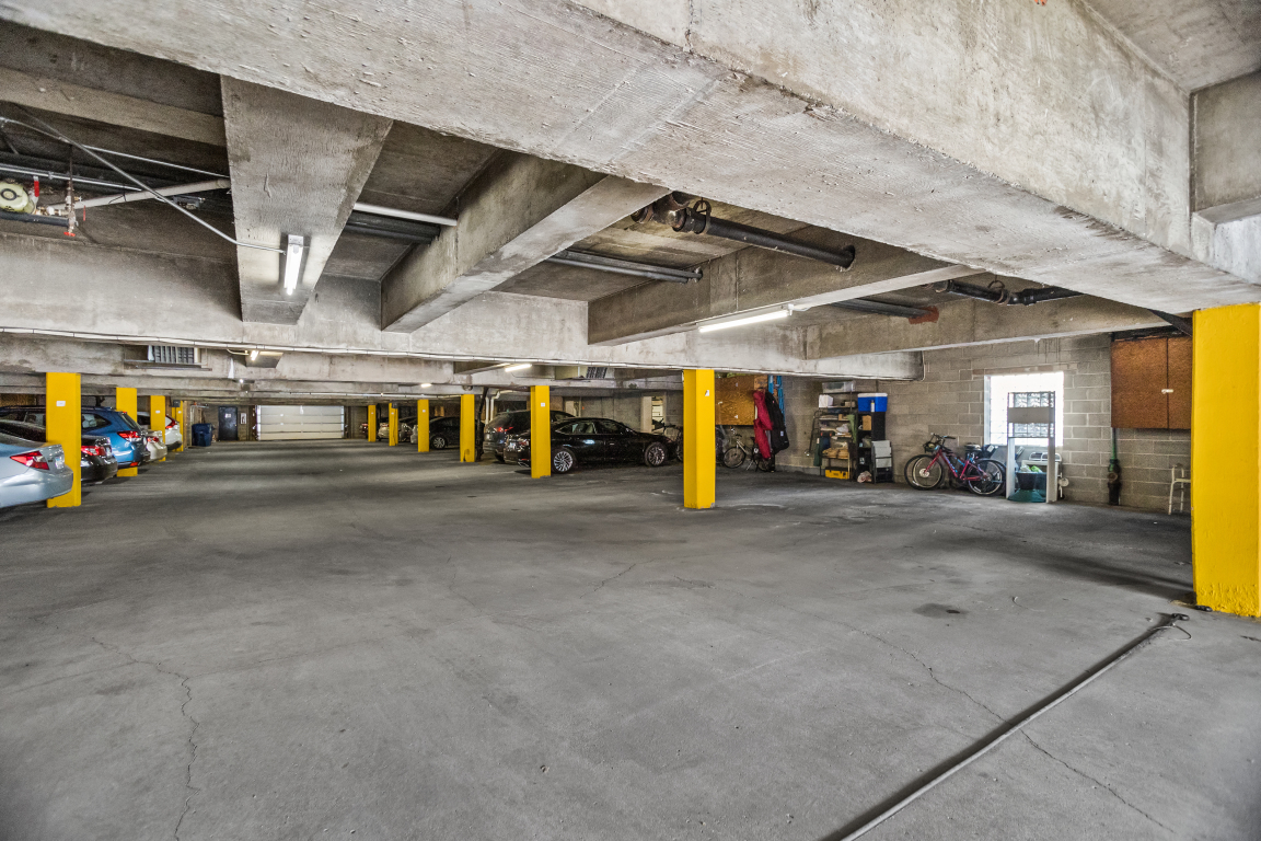 2333 Central Street Unit: 307