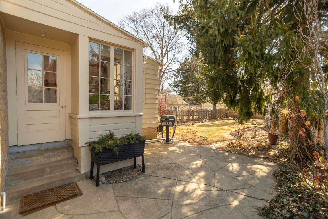 3320 Culver Street